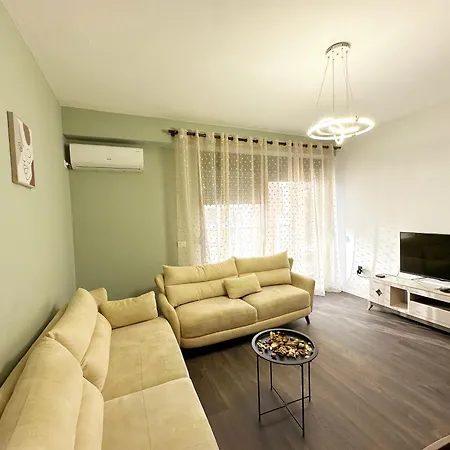 Jo-al Apartment, Delijorgji *